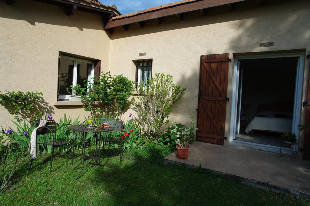 Hotel Marievalerianne Mirefleurs Esterno foto